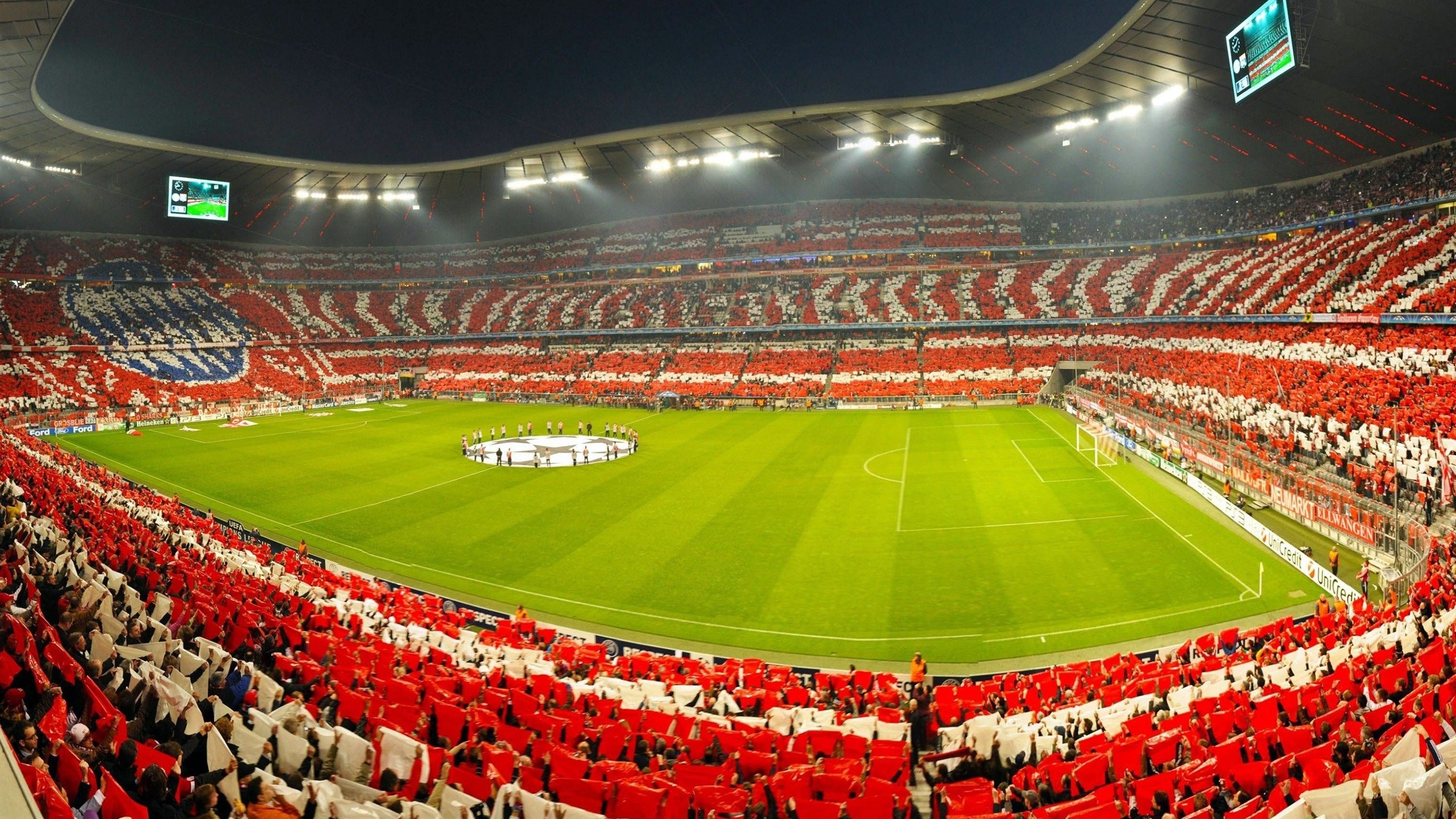 全球F1粉丝共庆：赛季中最热闹的粉丝聚会，f1分站冠军最多的车手